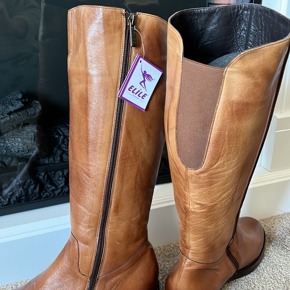 New Elile Boots - Picture 4 of 9